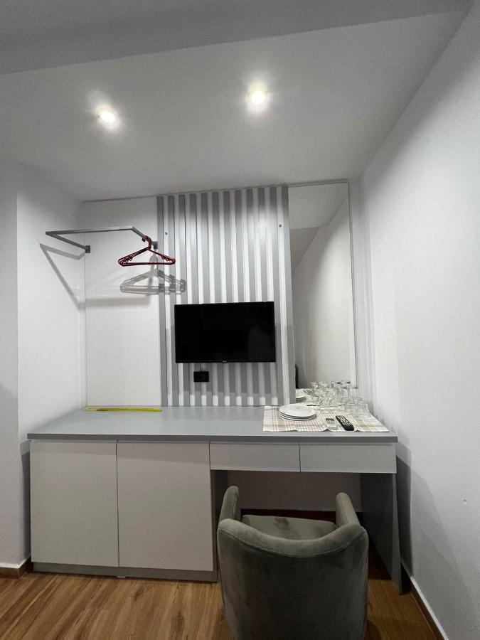 Hotel Vila Herta Durres Ngoại thất bức ảnh