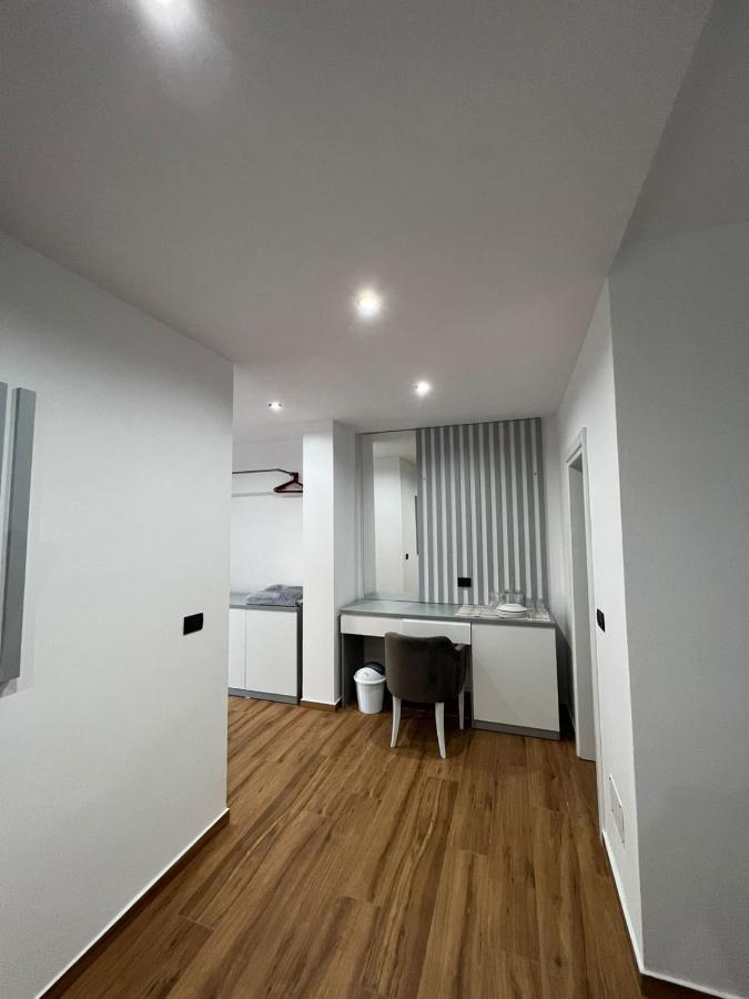 Hotel Vila Herta Durres Ngoại thất bức ảnh